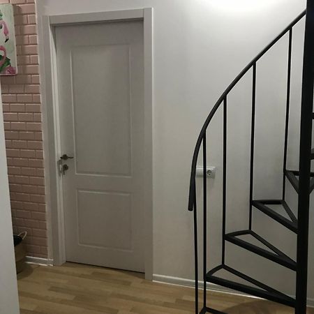 Guest House Story ティビリシ エクステリア 写真